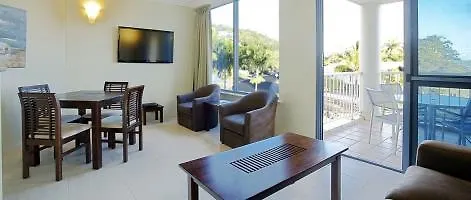 At Whitsunday Vista Holiday Apartments Airlie Beach 3*,  Australia